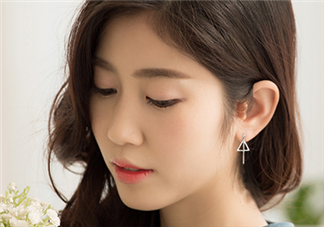 打完玻尿酸過幾天能喝酒？注射玻尿酸注意事項