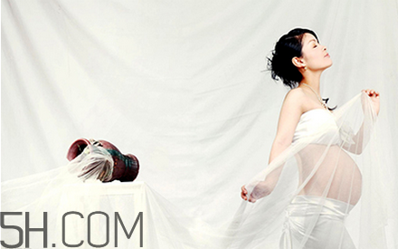 孕晚期的各種不適要怎么解決？關(guān)于孕期的傳言哪些是錯誤的？