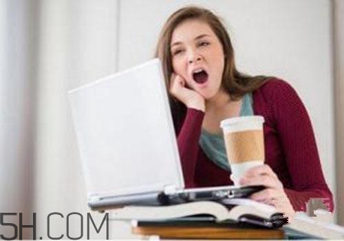 男人喝紅牛有什么好處？紅牛喝多了會(huì)陽(yáng)痿嗎？