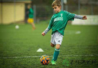 踢足球的好處有哪些？踢足球的壞處有哪些？