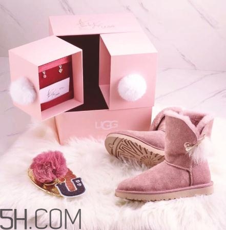 ugg雪地靴要買大一碼嗎？ugg雪地靴會偏大嗎？