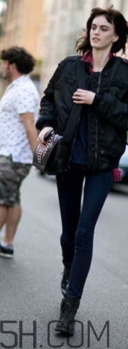 0度穿什么鞋子？零度鞋子怎么搭配？