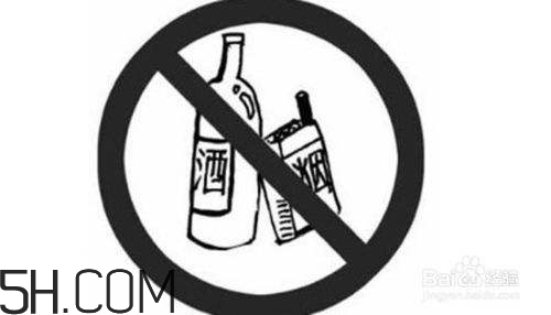 食道癌能吃什么食物？食道癌不能吃什么食物？