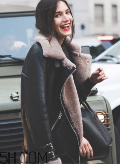 0度穿什么上衣？零度穿什么外套？