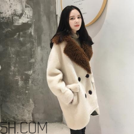 羊剪絨大衣適合多大年齡？羊剪絨大衣適合什么人穿？