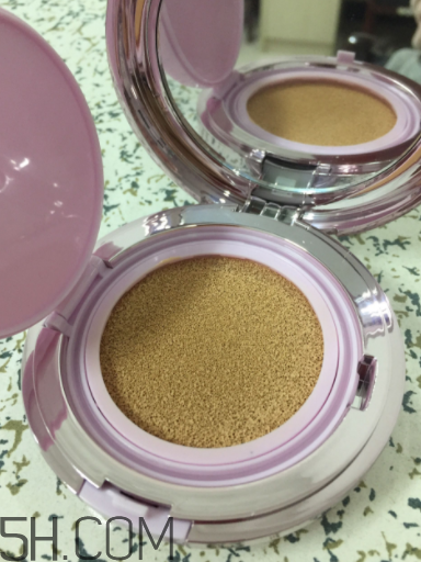 歐詩漫氣墊CC霜之前要涂什么_怎么用 歐詩漫氣墊CC霜之前要涂什么_怎么用