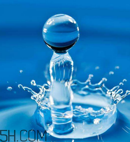 雙氧水是生理鹽水嗎？雙氧水是碘伏嗎？