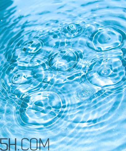 雙氧水會腐蝕皮膚嗎？雙氧水會揮發(fā)嗎？