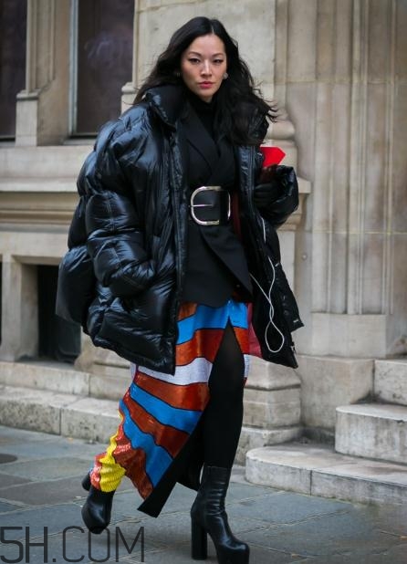 冬天穿裙子有靜電怎么辦？冬天穿裙子起靜電怎么解決？