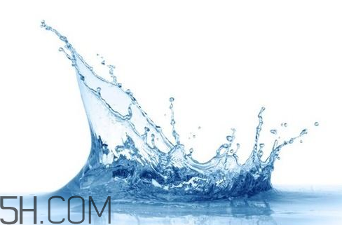 雙氧水能洗傷口嗎？雙氧水能祛痘嗎？