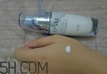 歐詩漫細致毛孔精華露適合膚質_適合年齡