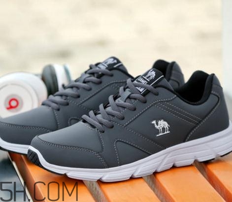 駱駝鞋子質(zhì)量怎么樣？駱駝鞋子是哪個(gè)國家的？