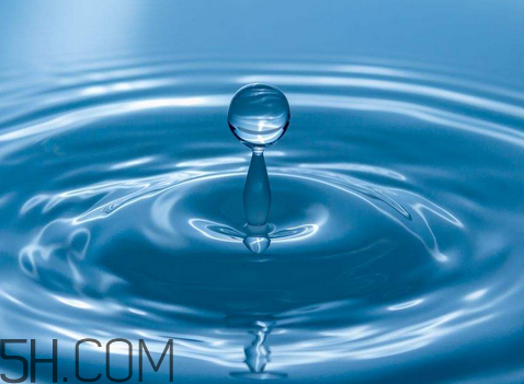 雙氧水能滴耳朵嗎？雙氧水洗耳朵一天幾次？