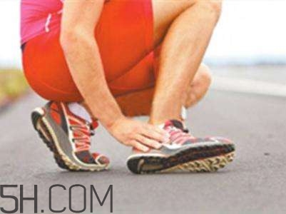 運(yùn)動(dòng)損傷是怎么造成的？怎么預(yù)防出現(xiàn)運(yùn)動(dòng)損傷？