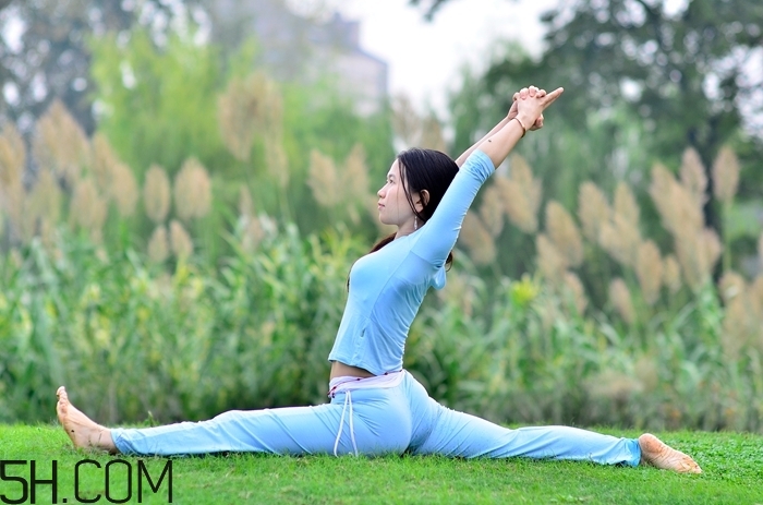 練瑜伽可以治療婦科疾病嗎？怎么練瑜伽可以治療婦科疾??？