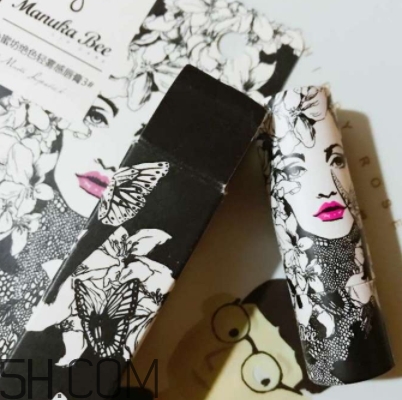 小蜜坊唇膏好用嗎？小蜜坊唇膏評(píng)測(cè)