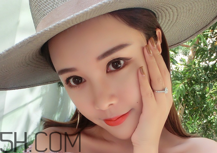 線雕可以保持多久？線雕提升和蛋白線提升的共同作用