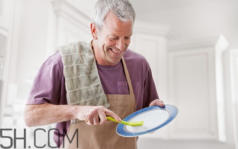 打籃球可以長個嗎？打籃球可以長高嗎？