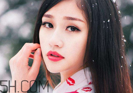 水光針是玻尿酸嗎？打玻尿酸后可以敷面膜嗎？