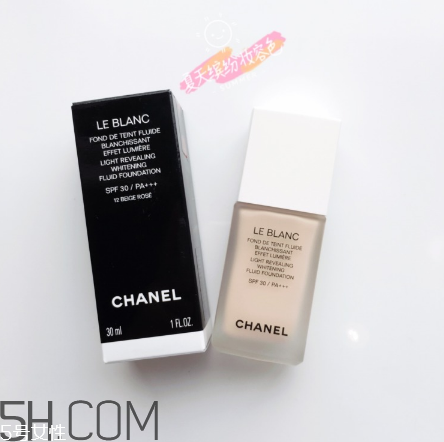 香奈兒臻白防曬粉底液好用嗎？香奈兒底妝產(chǎn)品使用感