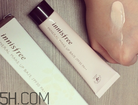 悅詩(shī)風(fēng)吟隔離霜哪款適合黃皮？悅詩(shī)風(fēng)吟隔離霜色號(hào)推薦