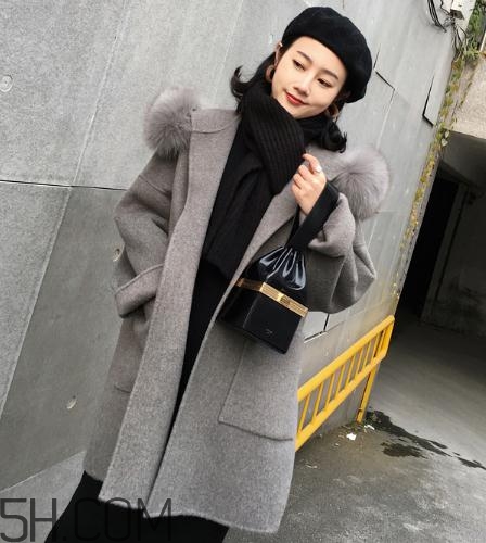 羊駝絨大衣暖和嗎？羊駝絨大衣和羽絨服哪個暖和？