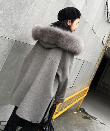 羊駝絨大衣暖和嗎？羊駝絨大衣和羽絨服哪個暖和？