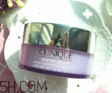 倩碧卸妝膏含酒精嗎？有刺激嗎？