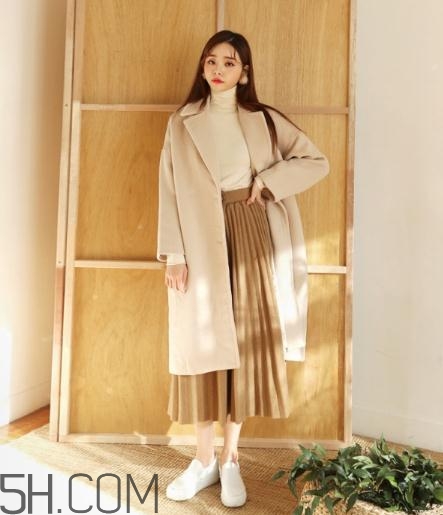 冬天穿裙子配什么鞋子？冬天穿裙子配什么鞋好看？