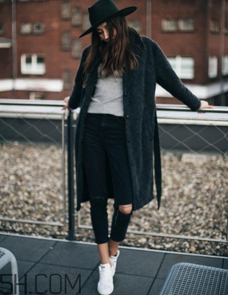 羊絨大衣搭配什么褲子好看？羊絨大衣搭配褲子圖片