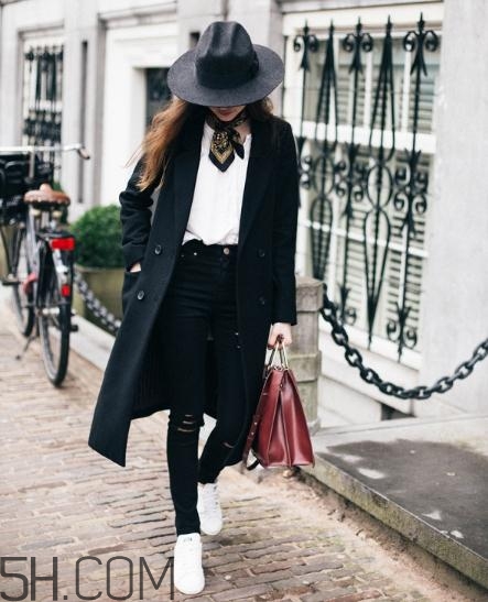 羊絨大衣搭配什么褲子好看？羊絨大衣搭配褲子圖片