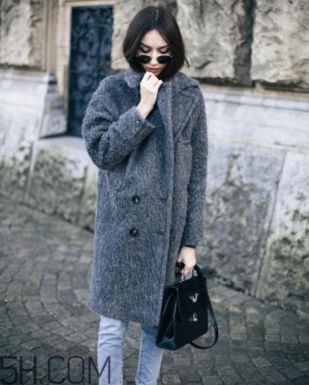 羊絨大衣搭配什么褲子好看？羊絨大衣搭配褲子圖片