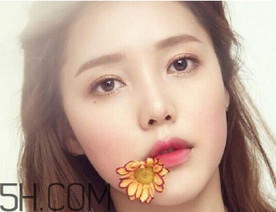 做完超聲刀后怎樣選用補水產(chǎn)品？超聲刀做完能敷面膜嗎？