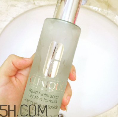 倩碧液體潔面皂適合干皮嗎？有刺激嗎？