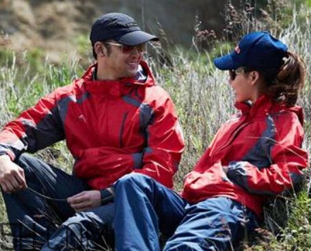 狼爪沖鋒衣一般多少錢？狼爪沖鋒衣價格