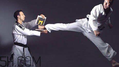 跆拳道常見(jiàn)的運(yùn)動(dòng)損傷有哪些？跆拳道運(yùn)動(dòng)損傷怎么處理