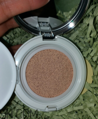 倩碧氣墊BB霜持妝效果怎么樣？使用評(píng)測(cè)