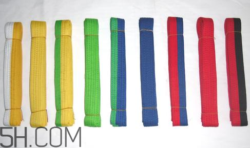 跆拳道腰帶怎么系？怎么看跆拳道等級高低？