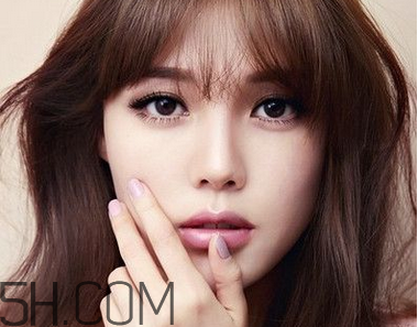 做完超聲刀后怎樣選用補水產(chǎn)品？超聲刀做完能敷面膜嗎？