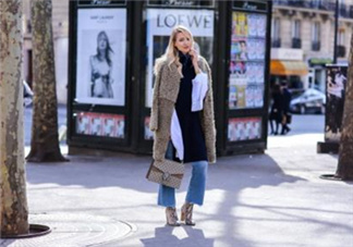 羊絨大衣里面怎么搭配？羊絨大衣搭配什么打底衫？