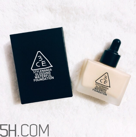 3ce超水感保濕粉底液怎么樣？3ce超水感保濕粉底液測評