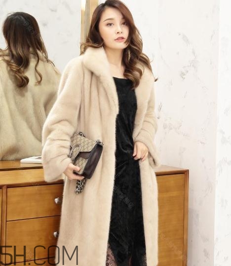 水貂毛大衣掉毛怎么辦？水貂毛大衣會(huì)起球嗎？