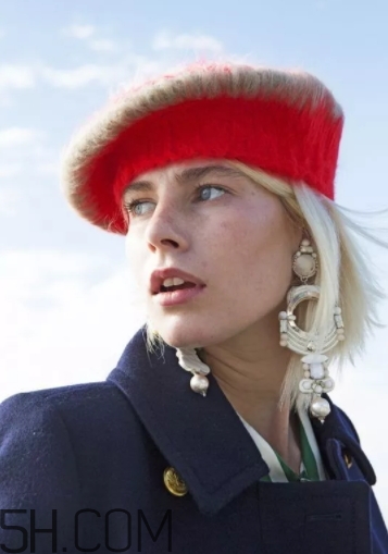 貝雷帽怎么戴？貝雷帽戴法圖解