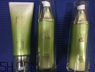 百雀羚水能量套盒都有什么？使用步驟