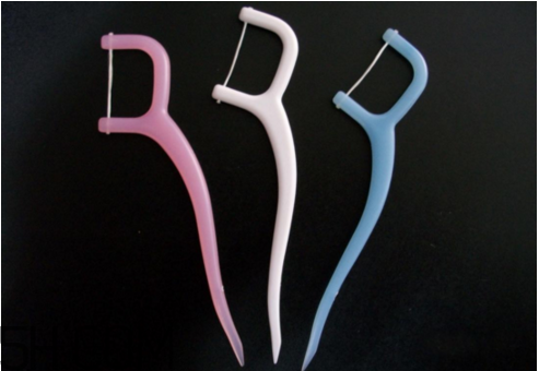 小孩牙齒黃怎么辦？用牙線好嗎？