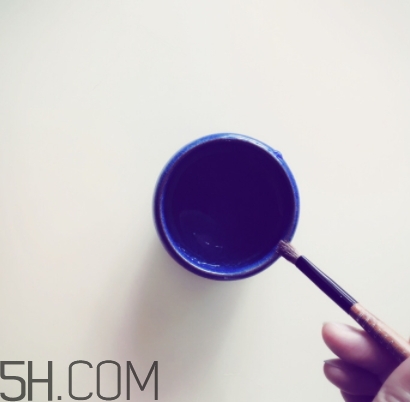 唇刷怎么用？唇刷怎么蘸取口紅