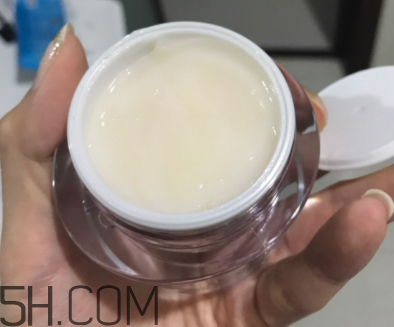 Olay磁力導(dǎo)入面膜可以用手涂嗎？磁力儀咋用？