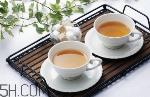 喝茶對(duì)牙齒的影響 怎么預(yù)防牙齒變黃 喝茶對(duì)牙齒的影響 怎么預(yù)防牙齒變黃