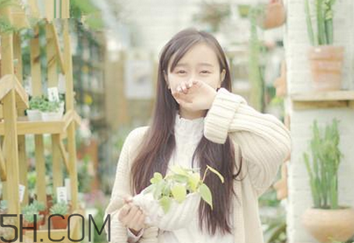 戴牙套怎么使用電動(dòng)牙刷？佩戴牙套的注意事項(xiàng)