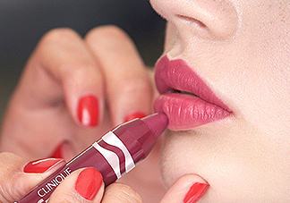 倩碧蠟筆唇膏04號(hào)適合黃皮嗎？04號(hào)試色